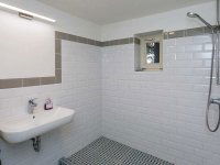 Eladó családi ház, Tihanyban 333 M Ft, 8+2 szobás