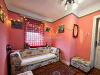 Eladó családi ház, Tápiószentmártonon, Attila utcában 11 M Ft