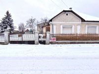 Eladó családi ház