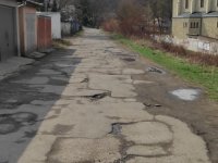 Kiadó garázs, Salgótarjánban 15 E Ft / hó