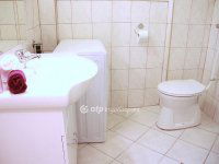 Eladó téglalakás, V. kerületben 84 M Ft, 2 szobás