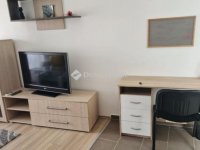 Kiadó téglalakás, albérlet, Pécsett 230 E Ft / hó, 2+1 szobás