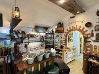 Eladó üzlethelyiség, VI. kerületben 99.9 M Ft