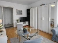 Eladó panellakás, III. kerületben 67 M Ft, 2 szobás