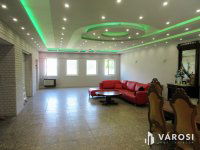 Eladó üzlethelyiség, Szegeden 183 M Ft, 6 szobás