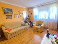 Eladó panellakás, Kecskeméten 44.9 M Ft, 2 szobás