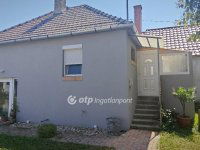 Kiadó családi ház, albérlet, Nemesgörzsönyön 130 E Ft / hó