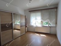 Eladó családi ház, Nagysimonyin 34.9 M Ft, 3 szobás