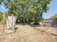 Eladó családi ház, Pécsett 17.8 M Ft, 2 szobás