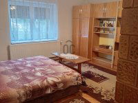 Eladó családi ház, Tatán 97 M Ft, 5 szobás