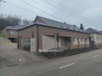 Eladó téglalakás, Szekszárdon 69.5 M Ft, 1+2 szobás