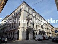 Kiadó üzlethelyiség, V. kerületben, Báthory utcában