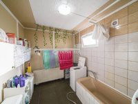 Eladó családi ház, Vecsésen 99 M Ft, 4 szobás