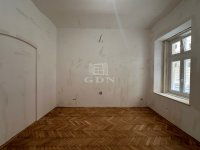 Eladó téglalakás, Budapesten, VI. kerületben 68 M Ft, 2 szobás