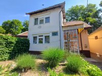 Eladó családi ház, Debrecenben 84 M Ft, 3 szobás