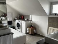 Eladó családi ház, Balatonalmádiban 250 M Ft, 5 szobás