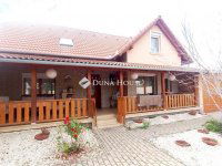 Eladó családi ház, Nagykőrösön 80 M Ft, 4 szobás