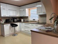 Eladó családi ház, Nyíregyházán 126.6 M Ft, 5 szobás