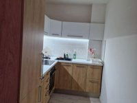 Kiadó téglalakás, albérlet