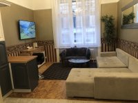 Kiadó téglalakás, albérlet, V. kerületben, Alkotmány utcában