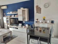 Eladó panellakás, Pécsett, Olga utcában 52.5 M Ft, 3 szobás