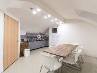 Eladó iroda, VI. kerületben 110 M Ft, 3 szobás