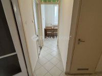 Eladó panellakás, Kecskeméten 40.9 M Ft, 2 szobás