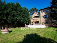 Eladó családi ház, II. kerületben 295 M Ft, 7+2 szobás