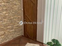 Eladó családi ház, Hőgyészen 42.9 M Ft, 4 szobás