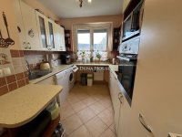 Eladó panellakás, III. kerületben 89.9 M Ft, 3 szobás