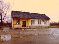 Eladó üzlethelyiség, Kisszekeresen 8 M Ft / költözzbe.hu