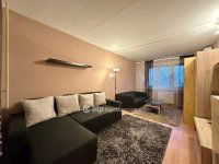 Eladó panellakás, III. kerületben 68.5 M Ft, 2 szobás