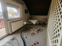 Eladó családi ház, Tápiószecsőn 82.9 M Ft, 4 szobás