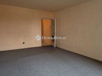 Eladó téglalakás, X. kerületben 63.49 M Ft, 3 szobás