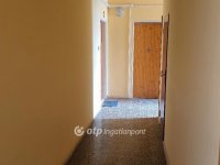 Eladó panellakás, Pécsett 35 M Ft, 1+1 szobás