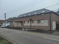 Eladó sorház, Szekszárdon 69.5 M Ft, 1+2 szobás