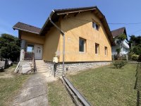 Eladó családi ház, Veszprémben 150 M Ft, 4 szobás