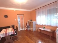 Eladó családi ház, Jászfényszarun 49.5 M Ft, 3 szobás