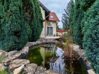 Eladó családi ház, Budakeszin 360 M Ft, 10 szobás