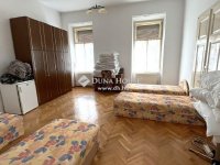 Eladó téglalakás, Szombathelyen 69 M Ft, 4 szobás