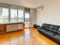 Eladó téglalakás, Szentendrén 73.9 M Ft, 3 szobás