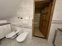 Eladó családi ház, III. kerületben 169 M Ft, 4 szobás