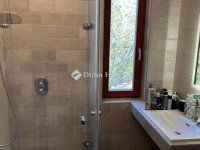 Eladó családi ház, Kecskeméten 172 M Ft, 5 szobás