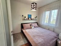 Eladó panellakás, XV. kerületben 76.8 M Ft, 3 szobás