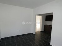 Eladó üzlethelyiség, Zalaszentivánon 130 M Ft, 2 szobás