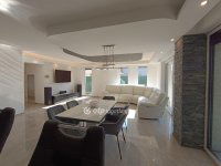 Eladó családi ház, Taksonyon 285 M Ft, 5 szobás