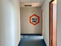 Eladó panellakás, Veszprémben 175 M Ft, 14 szobás