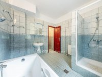 Eladó családi ház, Budaörsön 229 M Ft, 4 szobás