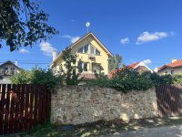 Eladó családi ház, Szigetszentmiklóson, Rév soron 247.2 M Ft