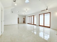 Eladó téglalakás, Vácon 119 M Ft, 4 szobás